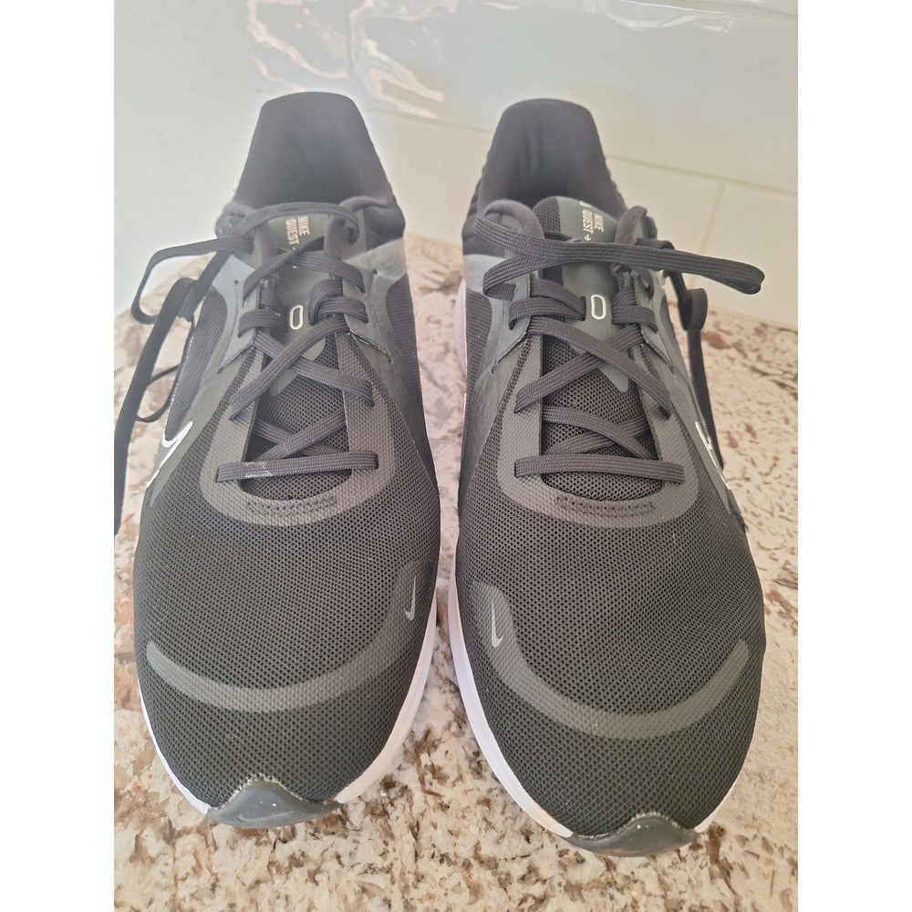 Nike Men's Quest 5 DD0204-001 Black Running Shoes Sneakers Size 11.5